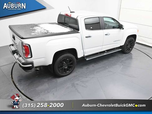 Used 2021 GMC Canyon Denali image 30