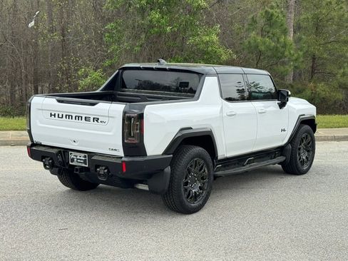 New 2025 GMC Hummer EV 3X w/ LPO, Illumination Package image 13