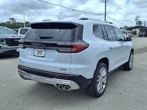New 2026 GMC Acadia Denali w/ Super Cruise Package FWD image 4
