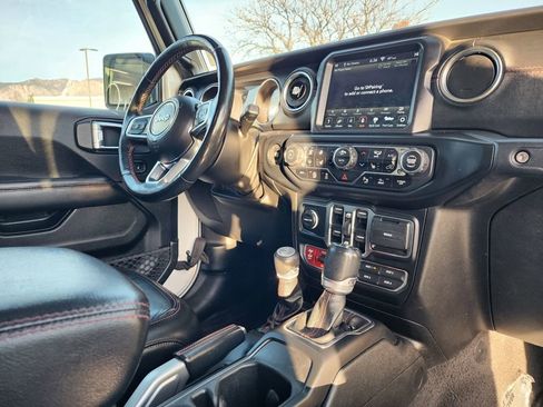 Used 2020 Jeep Gladiator Rubicon image 14