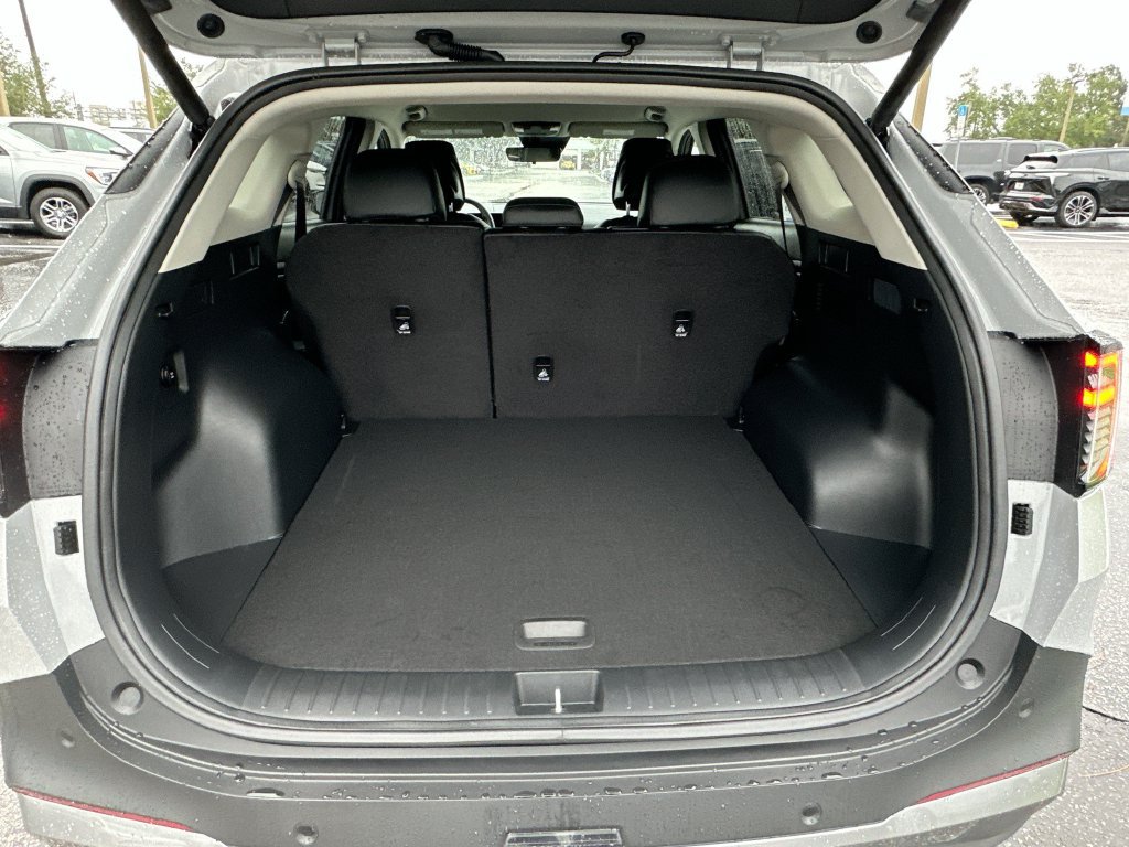 Used 2026 Kia Sportage EX FWD image 25