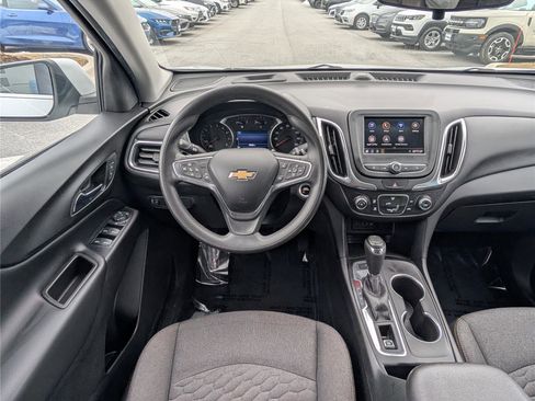 Used 2020 Chevrolet Equinox LT image 16