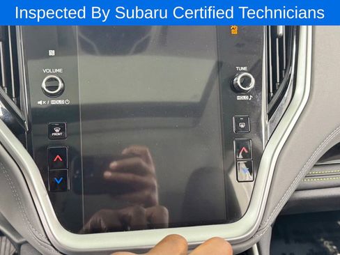 Certified 2025 Subaru Outback Onyx Edition AWD/4WD image 29