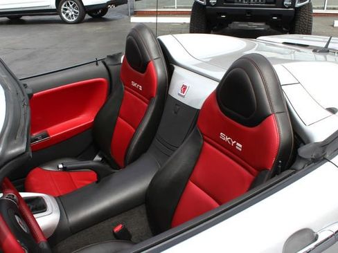 Used 2008 Saturn Sky Red Line image 3