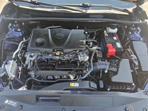 Used 2022 Toyota Camry SE FWD image 29