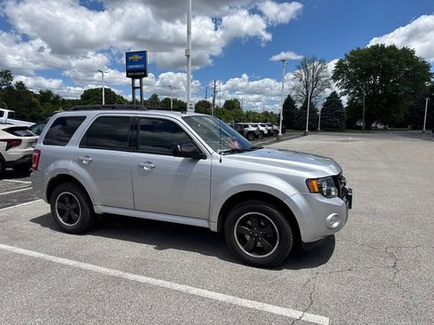 Used 2012 Ford Escape XLT FWD image 8