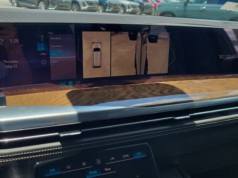 New 2026 Cadillac Escalade Platinum Sport AWD/4WD image 26