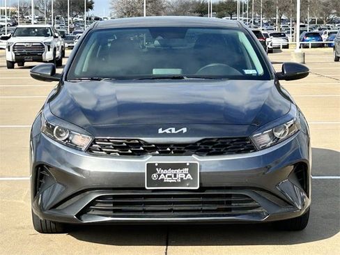 Used 2024 Kia Forte LXS w/ LXS Technology Package image 8