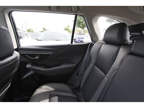 Used 2021 Subaru Outback Onyx Edition XT w/ Popular Package #2 AWD/4WD image 11