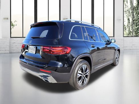 Certified 2024 Mercedes-Benz GLB 250 image 5