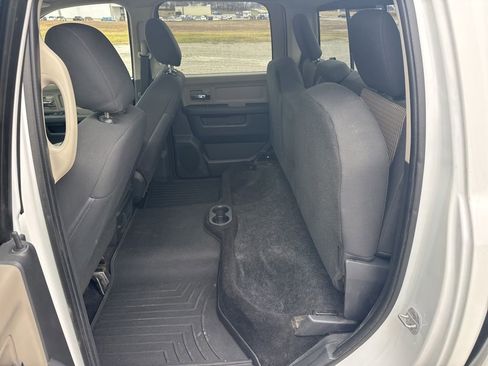 Used 2012 RAM 1500 Classic SLT w/ Luxury Group image 15