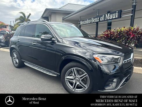 Used 2025 Mercedes-Benz GLE 450e 4MATIC w/ AMG Line Exterior image 1