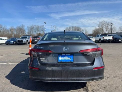 Used 2023 Honda Civic LX image 3