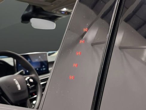 Used 2024 Lincoln Corsair AWD w/ Equipment Group 101A image 37