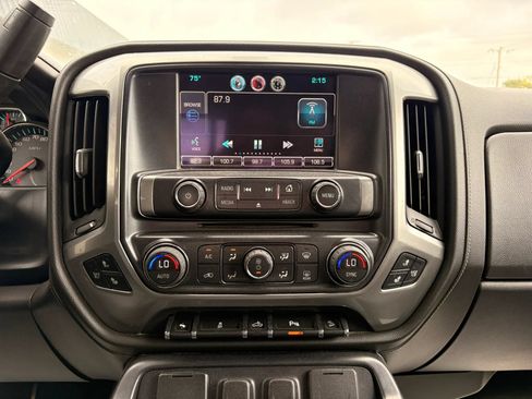 Used 2015 Chevrolet Silverado 2500 LTZ w/ LTZ Plus Package AWD/4WD image 19