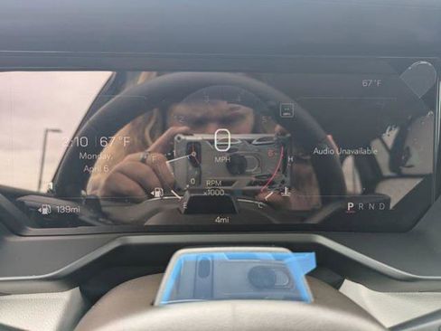 New 2026 GMC Acadia Denali w/ Super Cruise Package FWD image 36