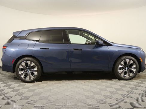 New 2026 BMW iX xDrive45 image 2