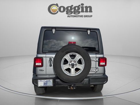 Used 2020 Jeep Wrangler Unlimited Sport S AWD/4WD image 4