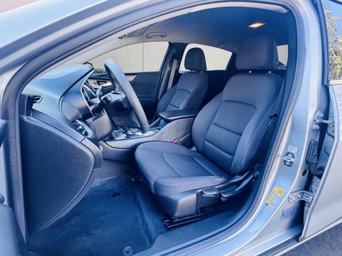Used 2022 Chevrolet Malibu LS image 14