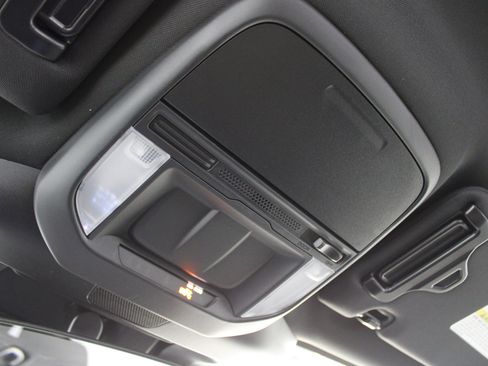 New 2026 Subaru Forester AWD/4WD image 18