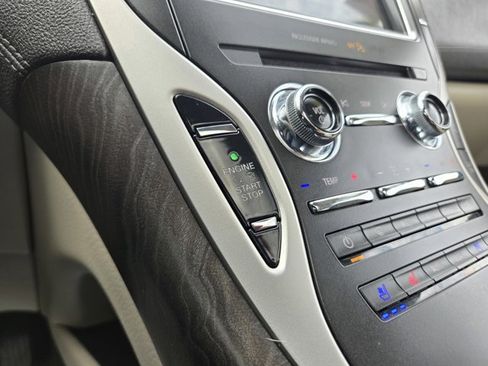 Used 2020 Lincoln Nautilus Reserve AWD/4WD image 27