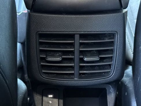 Certified 2024 Kia Seltos X-Line AWD/4WD image 17