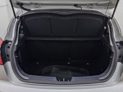 Used 2016 Kia Rio LX image 9