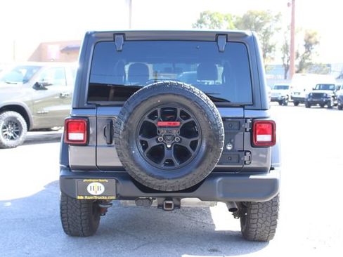 Used 2022 Jeep Wrangler Unlimited Sport AWD/4WD image 4