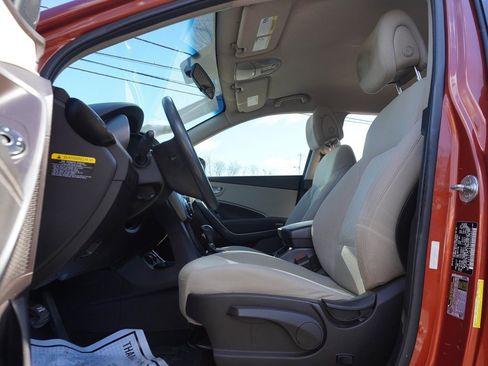 Used 2018 Hyundai Santa Fe Sport image 27