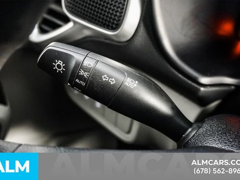 Used 2025 Kia Soul LX image 27