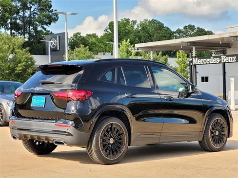 New 2025 Mercedes-Benz GLA 250 image 4