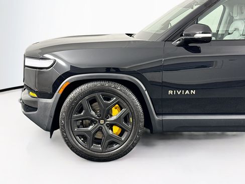 Used 2023 Rivian R1S Adventure AWD/4WD image 38