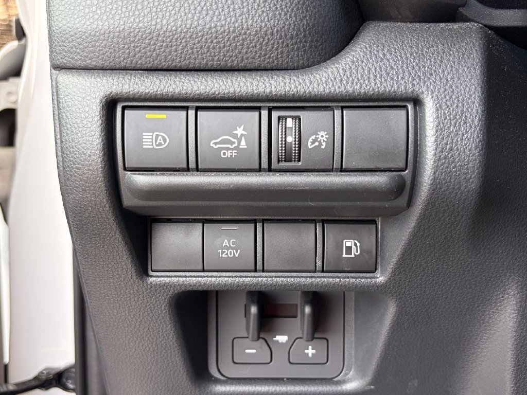 Used 2025 Toyota Land Cruiser 1958 AWD/4WD image 33