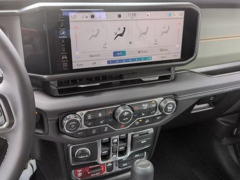 New 2026 Jeep Gladiator Mojave AWD/4WD image 20