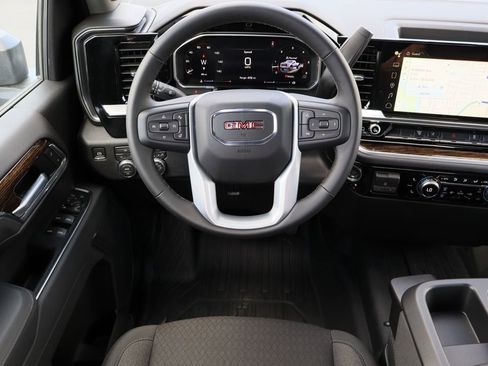 New 2026 GMC Sierra 3500 SLE w/ SLE Convenience Package AWD/4WD image 17