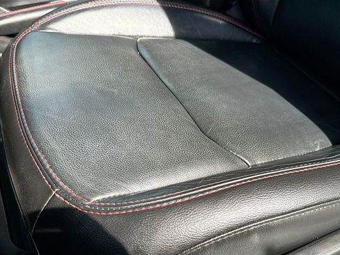 Used 2019 Jeep Wrangler Unlimited Rubicon image 15