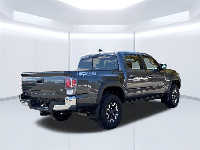 Used 2021 Toyota Tacoma TRD Off-Road AWD/4WD image 11