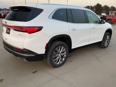 New 2026 Buick Enclave Preferred w/ Power Package image 9