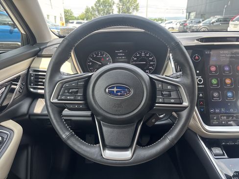 Used 2024 Subaru Outback Limited AWD/4WD image 3