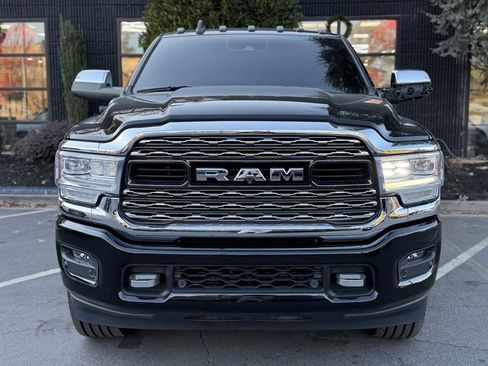 Used 2021 RAM 2500 Limited image 3