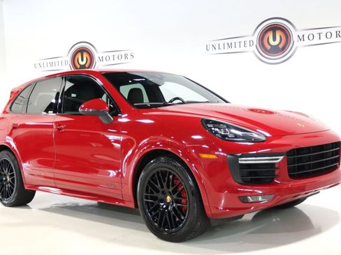 Used 2016 Porsche Cayenne GTS AWD/4WD image 10