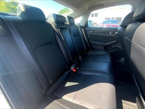 Used 2024 Honda Civic Touring image 26