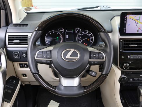 Used 2023 Lexus GX 460 Premium AWD/4WD image 18
