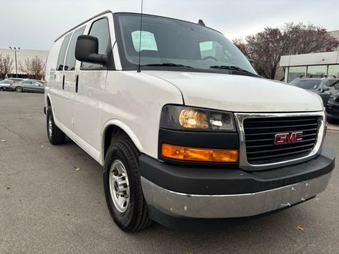 Certified 2022 GMC Savana 2500 w/ Driver Convenience Package image 3