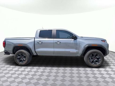 Used 2025 GMC Canyon Elevation w/ Convenience Package AWD/4WD image 3