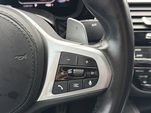 Used 2023 BMW 540i w/ M Sport Package image 11