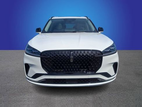 Certified 2026 Lincoln Aviator Reserve AWD/4WD image 2
