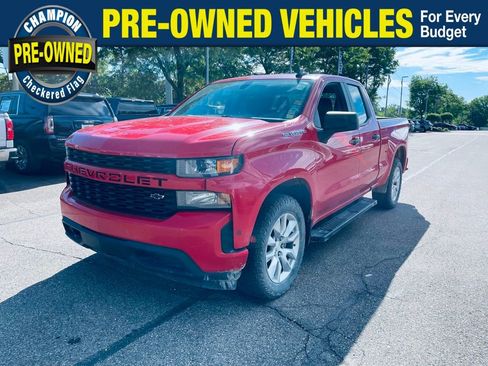 Used 2020 Chevrolet Silverado 1500 Custom w/ Custom Value Package AWD/4WD image 1