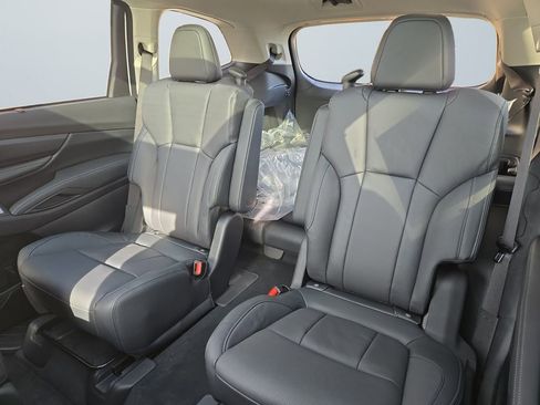 New 2026 Subaru Ascent Limited image 13