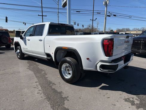 Used 2023 GMC Sierra 3500 Denali w/ Denali Ultimate Package AWD/4WD image 4